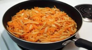 Рецепт тушкованої яловичини з морквою та овочами - 5